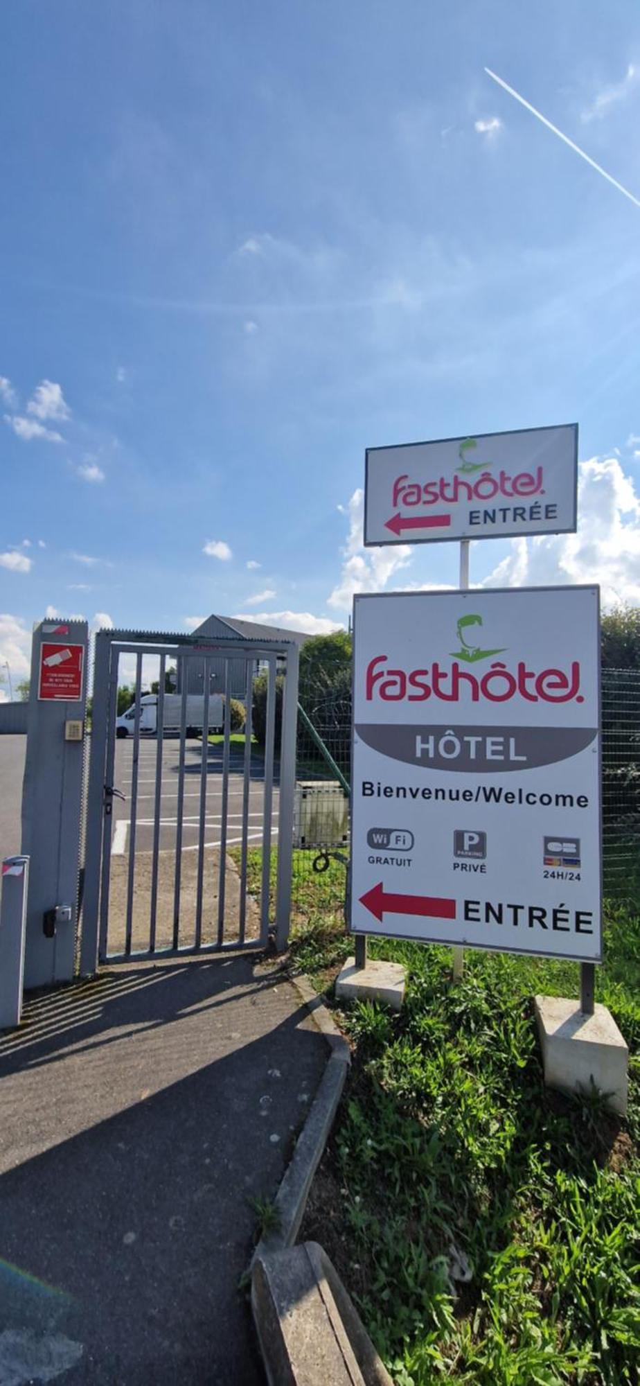 Fasthotel Roissy - Saint-Witz Zewnętrze zdjęcie