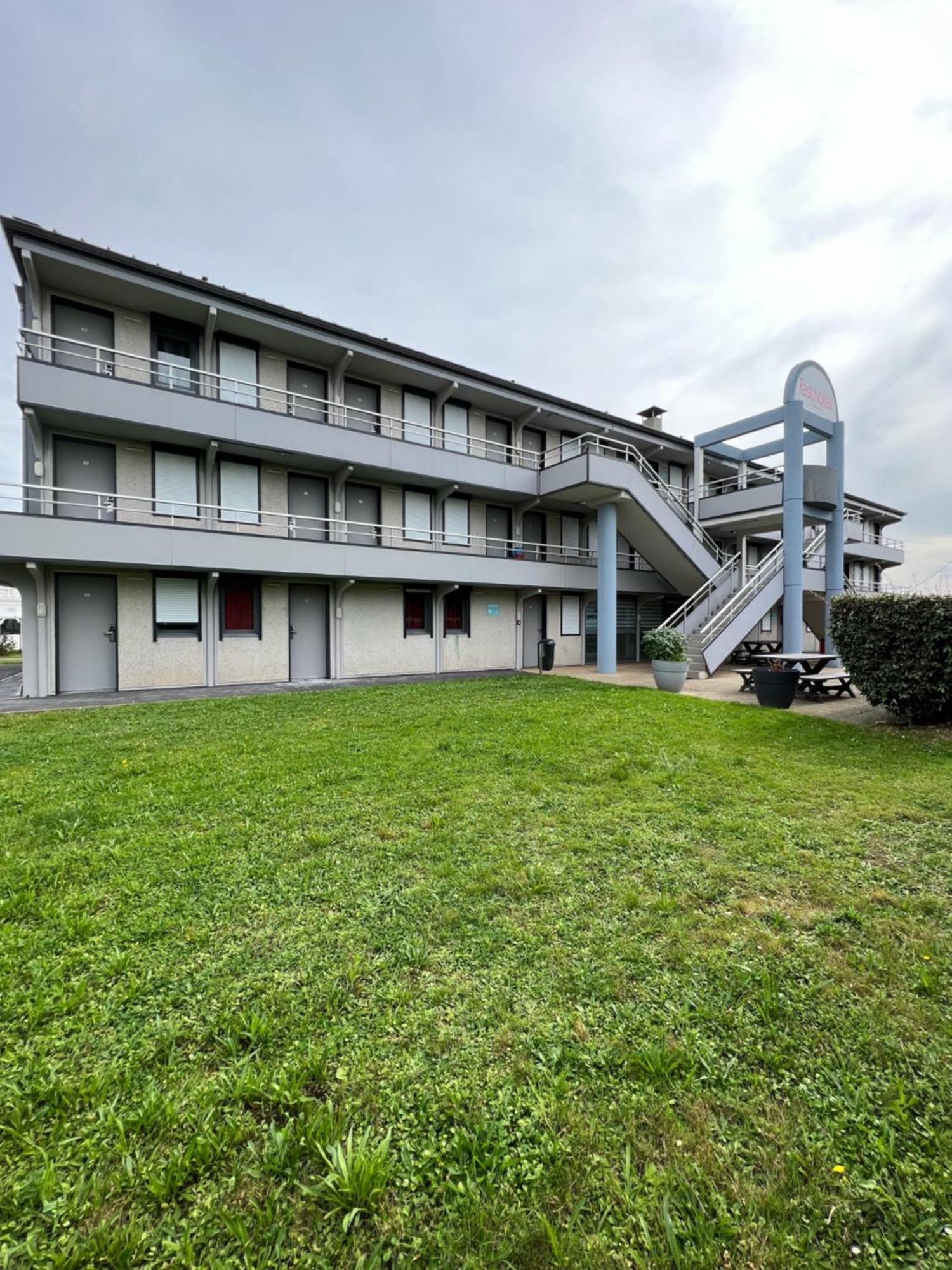 Fasthotel Roissy - Saint-Witz Zewnętrze zdjęcie