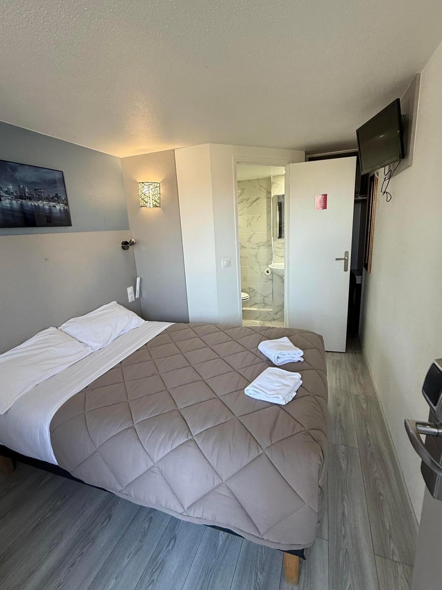 Fasthotel Roissy - Saint-Witz Zewnętrze zdjęcie