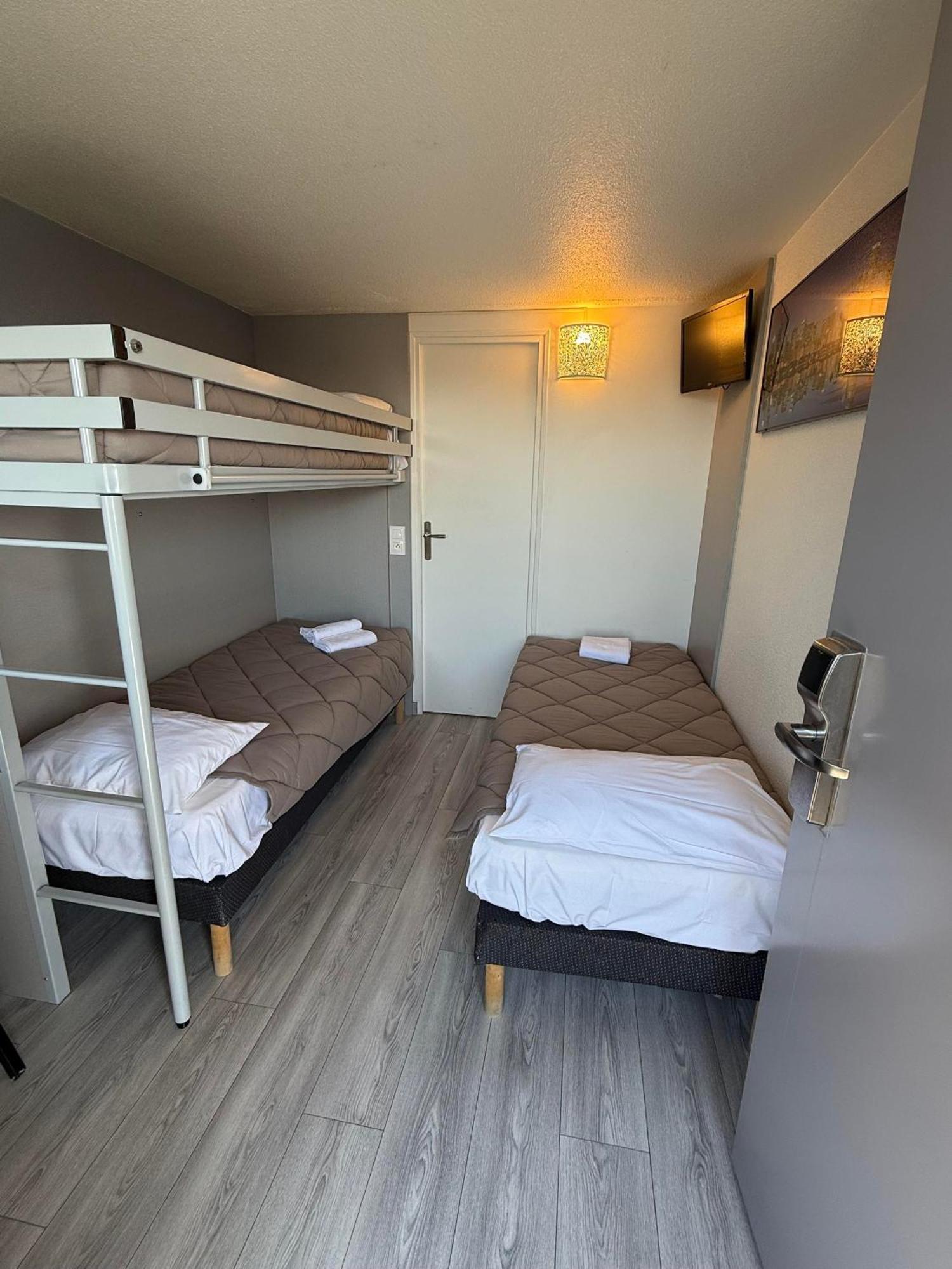 Fasthotel Roissy - Saint-Witz Zewnętrze zdjęcie